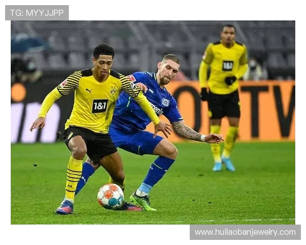 欧冠焦点战上半场僵持尤文图斯与多特蒙德互交白卷比分暂时零比零